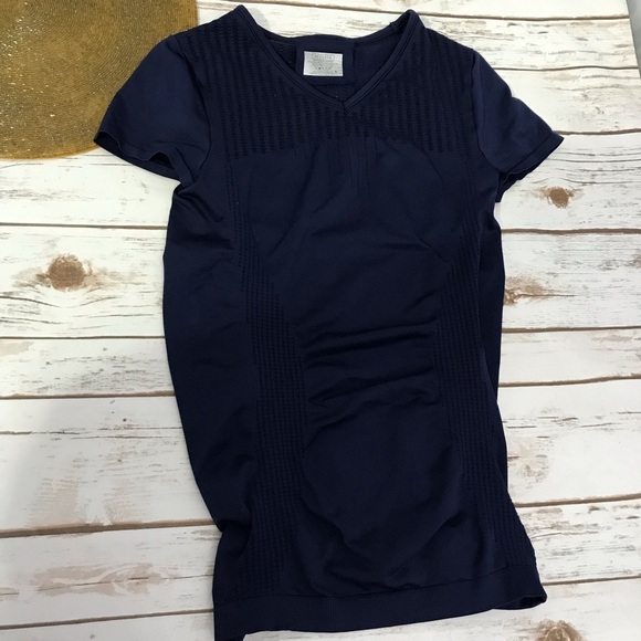 Athleta Trophy Tee Shirt Navy Color Sz small active wear short sleeve‎ - Picture 11 of 13